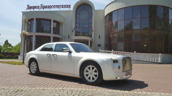 Аренда автомобиля Крайслер RR с водителем 1