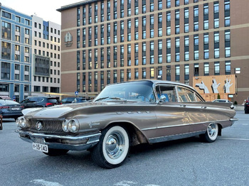 Аренда автомобиля Buick Electra 1960 с водителем