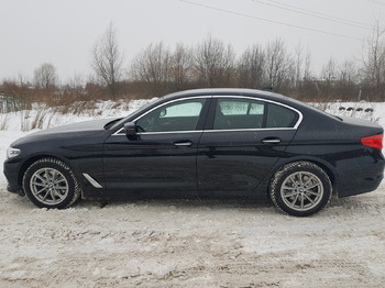 Аренда автомобиля BMW 520 с водителем 3