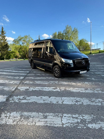 Аренда автомобиля Mercedes Sprinter VIP с водителем 4