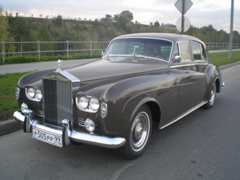 Аренда автомобиля Rolls-Royce Silver Cloud III  с водителем