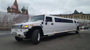 Аренда автомобиля Лимузин-джип Hummer с водителем