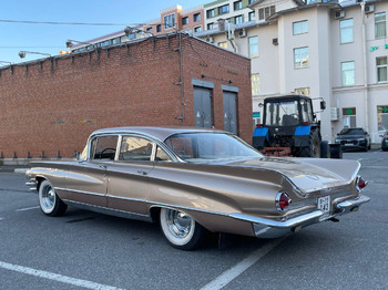 Аренда автомобиля Buick Electra 1960 с водителем 5